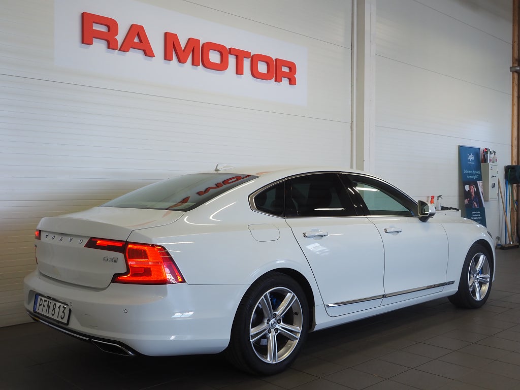 Volvo S90 D3 150hk Geartronic Inscription | Navi | Backkamera | 2017
