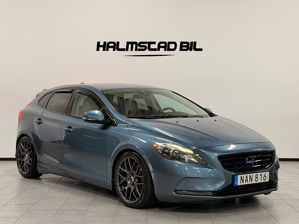 Volvo V40 D3 230hk Optimerad Sänk Kjol paket 18tum fälgar