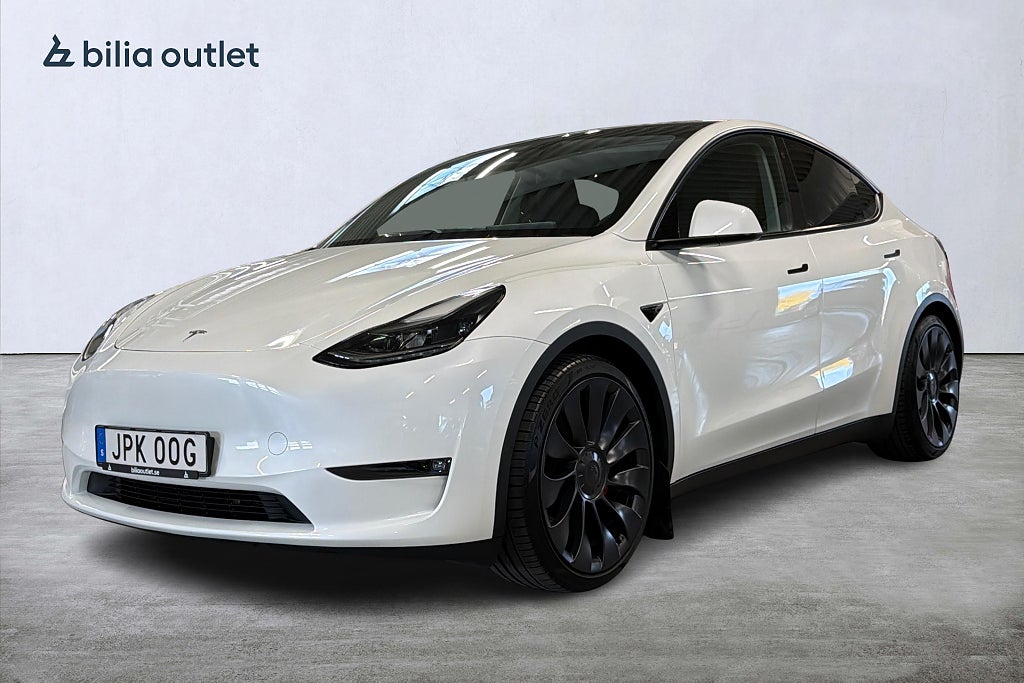 Tesla Model Y Performance 534hk Panorama Navi Drag 360°k MOMS 