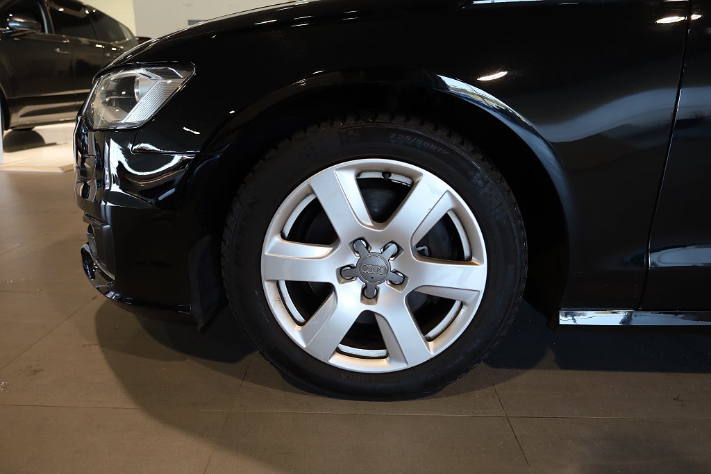 Audi A6 Avant 2.0 TDI ultra S Tronic Navi Drag Blåtand Värmare