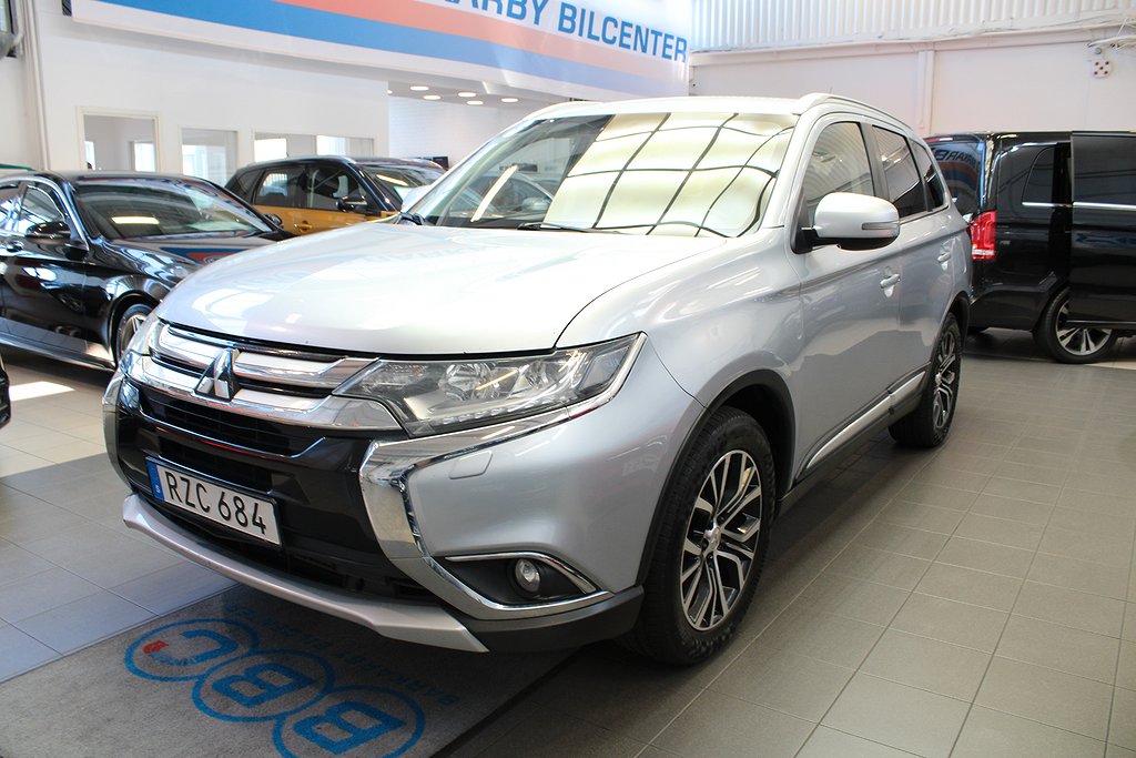 Mitsubishi Outlander 2.2 Di-D 4WD 7-sits Business Kamera Eu6