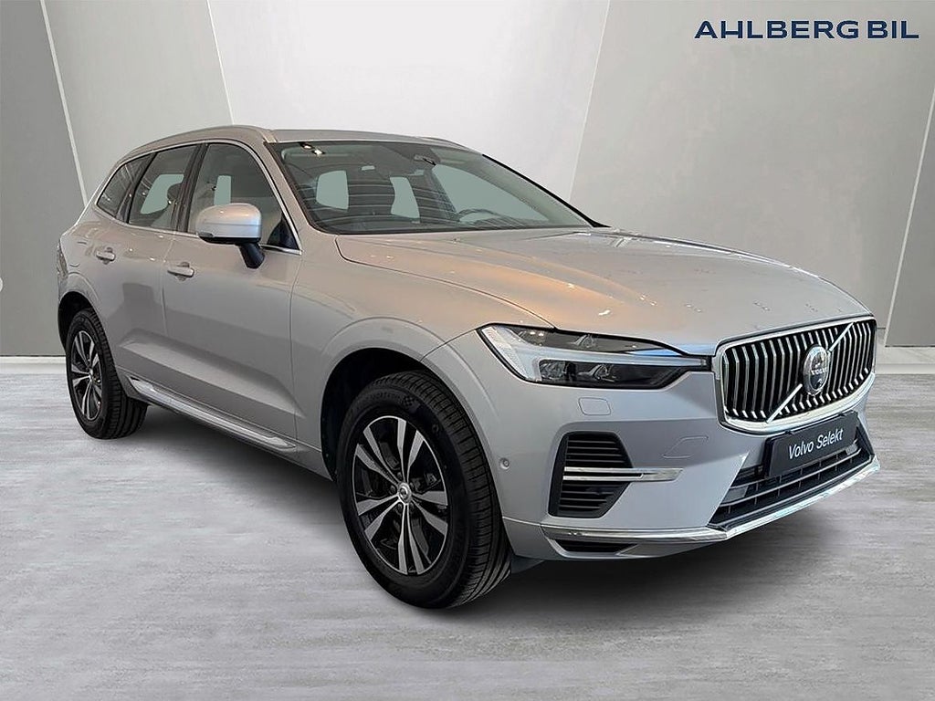 Volvo XC60 T6 Core Edition. 360 Kamera, Drag, Navi,