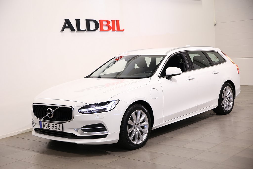 Volvo V90 Recharge T8 392hk AWD Momentum Adv Edt Aut / Drag / VOC