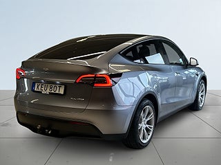Tesla Model Y Long Range AWD Dragkrok Kamera Rattvärme Navigation S&V