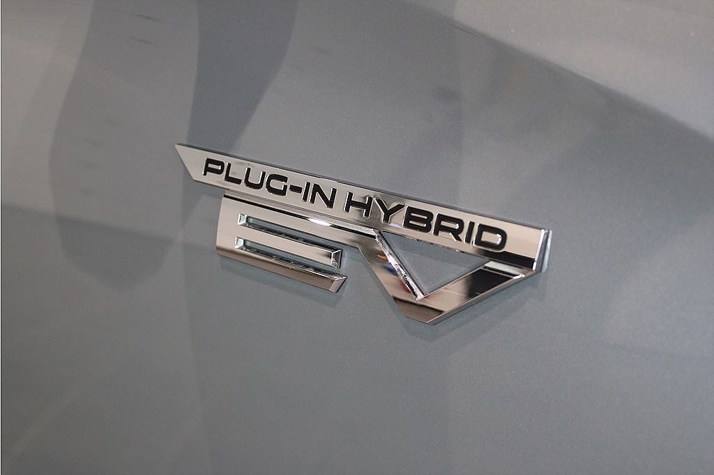 Bild på Mitsubishi Outlander Instyle Plug-In Serviceavtal & V-hjul*