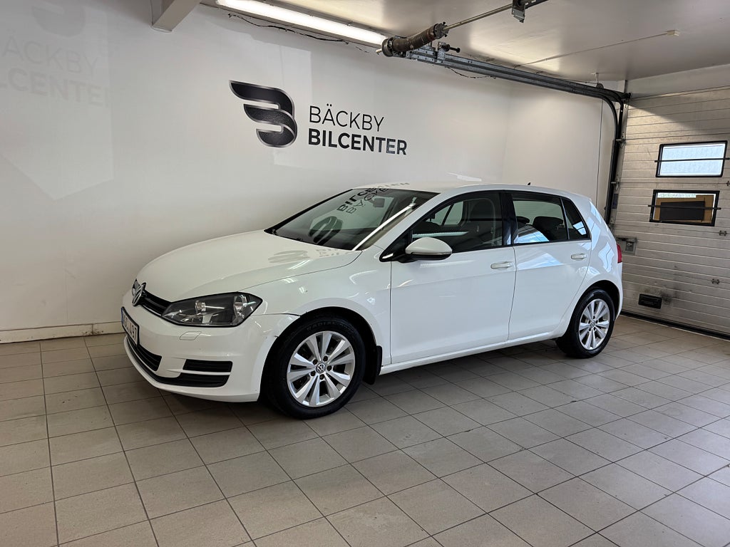 Volkswagen Golf 5-dörrar 1.6 TDI DPF BMT Dragkrok/Värmare/Kamera 