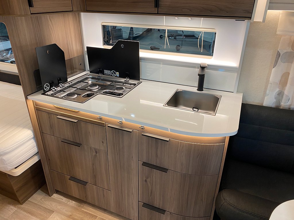 Kabe Safir 600 TDL KS / Långbäddar / 3895kr / Mån - Kabe