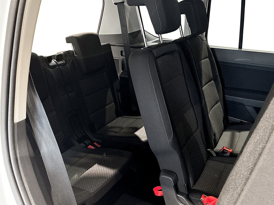 Bild på Volkswagen Touran Base 1.4 TSI 150hk 7-SITS DRAG B-KAMERA