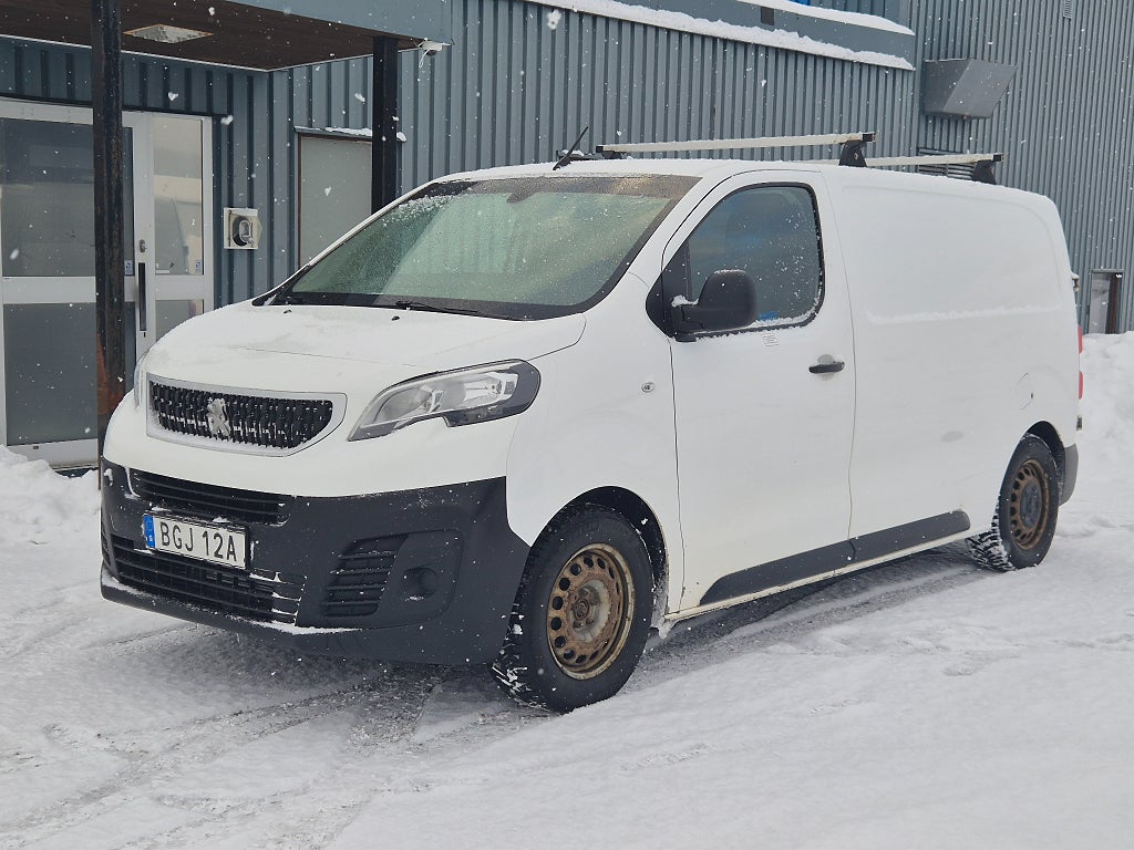 Peugeot Expert 1.5 BlueHDi Drag Motorvärmare Inredning
