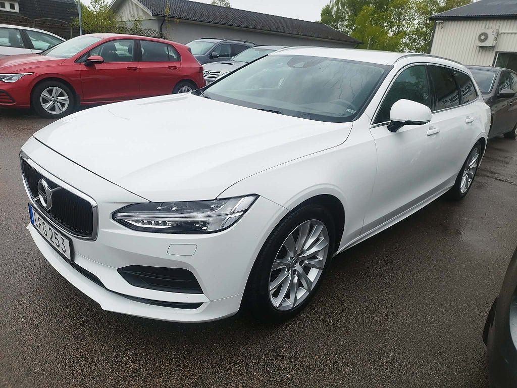 Volvo V90 D4 Momentum Euro 6
