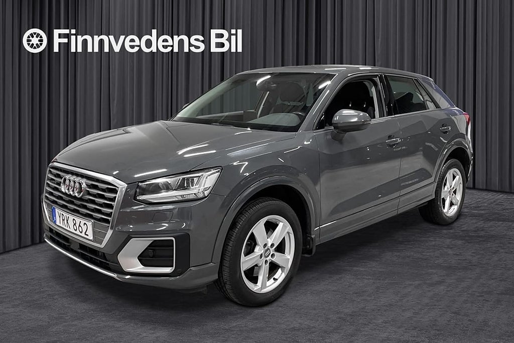 Audi Q2 2.0 TDI quattro S Tronic (V-HJUL) *Farth/CarPlay/...