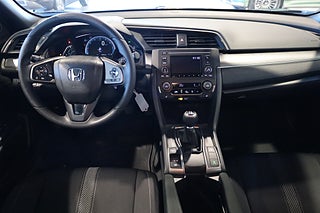 Halvkombi Honda Civic 13 av 22