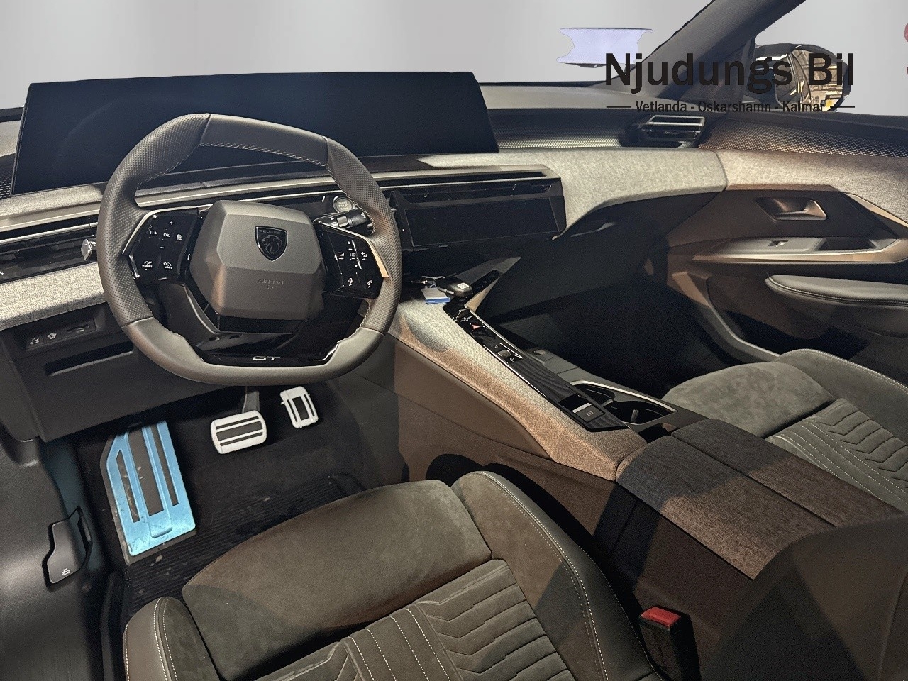Peugeot e-3008 GT Standard Range 2026, bild 7/10