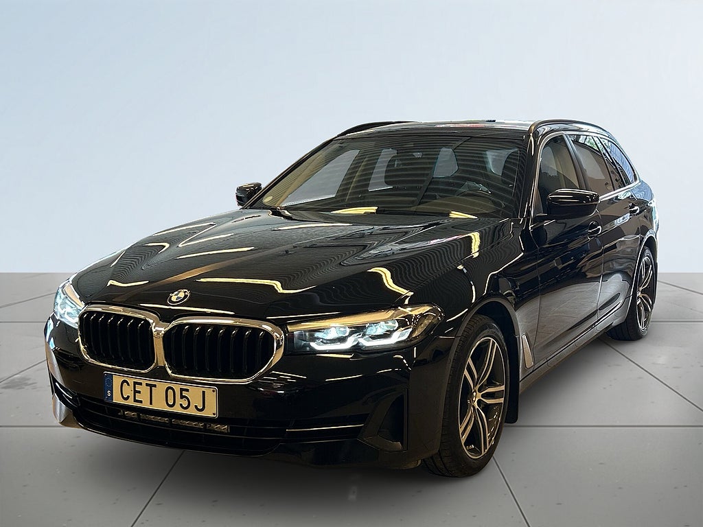 BMW 530i xDrive Touring Steptronic SoV-däck/Drag/Kamera/D-värm