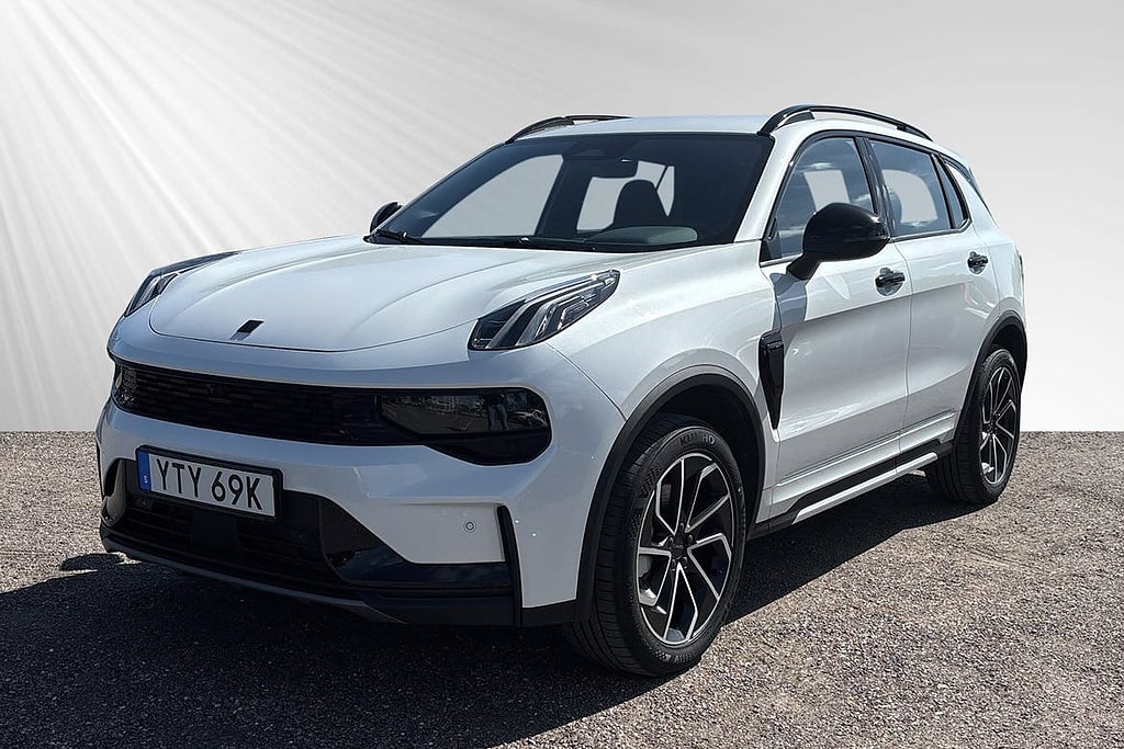 Lynk & Co 01 Core PHEV