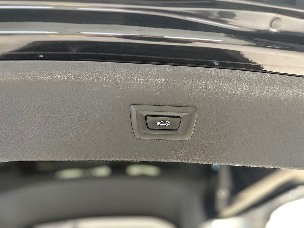 BMW iX xDrive50 /B-Kamera/360/NAV/DRAG/H/K/PANO/