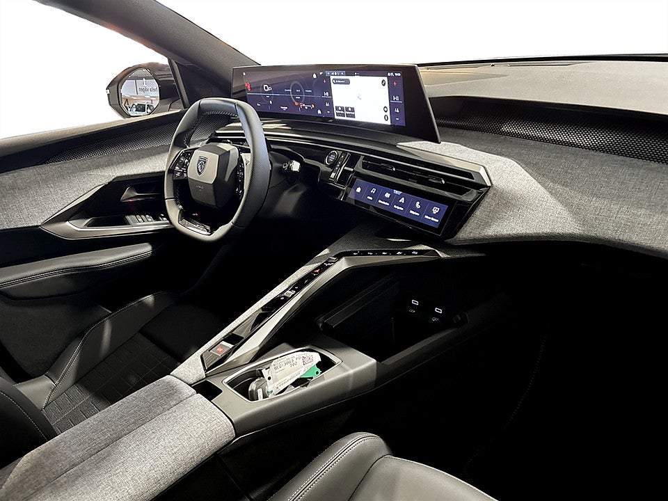 Bild på Peugeot 3008 3008 Edition+ Hybrid - OMGÅENDE LEVERANS!