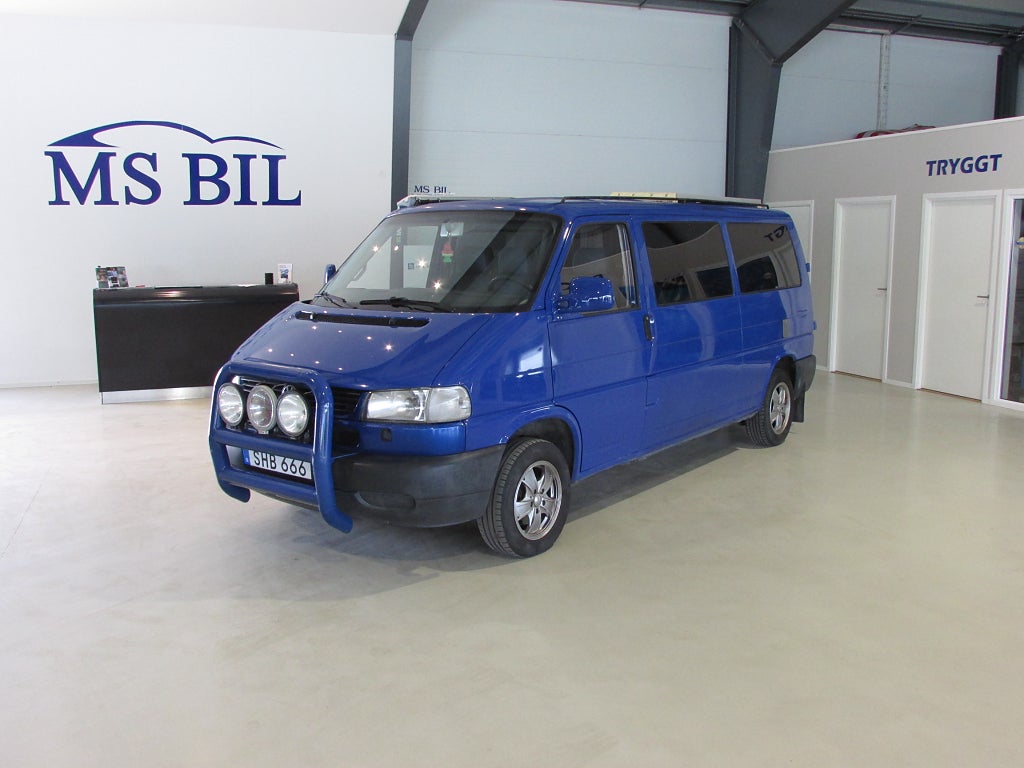 Volkswagen Caravelle 2.5 NY BESIKTAT CAMPERVAN 