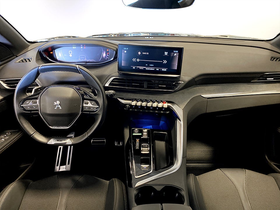 Bild på Peugeot 5008 GT 1.2 PT 130hk Aut B-KAMERA CARPLAY