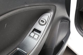 Halvkombi Hyundai i20 11 av 23