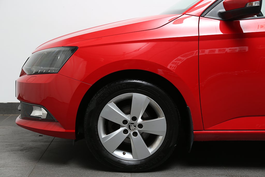 Skoda Fabia 1,0 TSI 95hk Style Kombi | 1ägare I Motorvärmare 2018