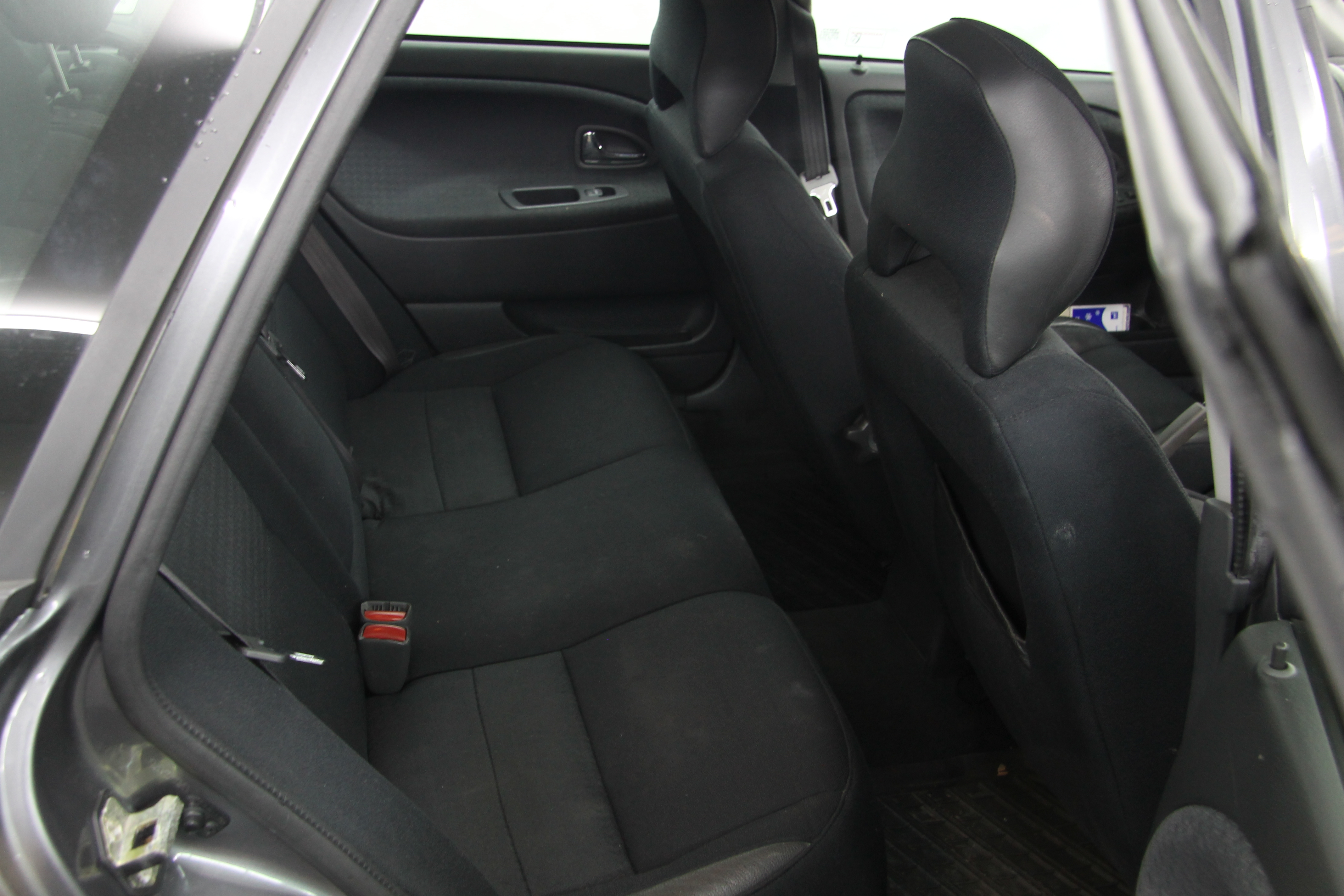 Volvo V40 2.0T 163hk 2002, bild 6/31