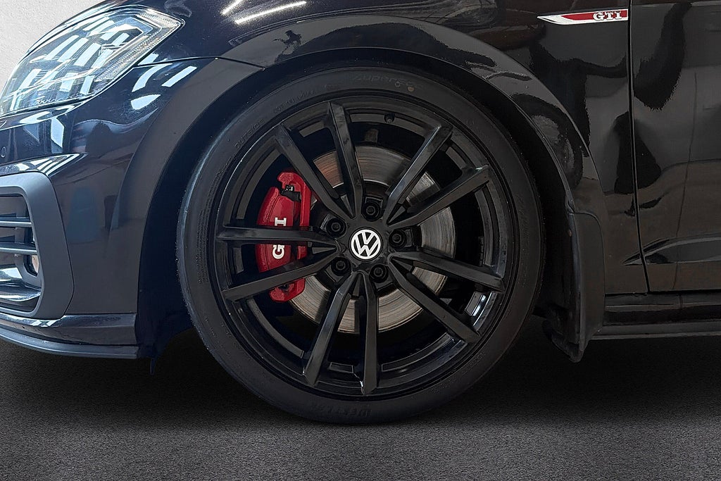 Volkswagen Golf GTI Performance 2.0 TSI Miltek Cookpit B-Kamera Carpaly
