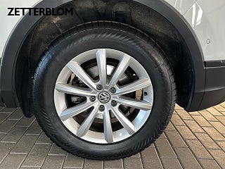 SUV Volkswagen Tiguan 13 av 20
