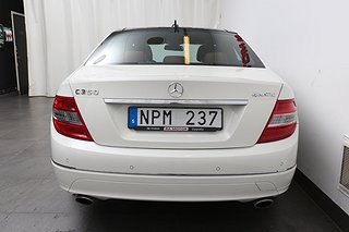 Sedan Mercedes-Benz C 4 av 23