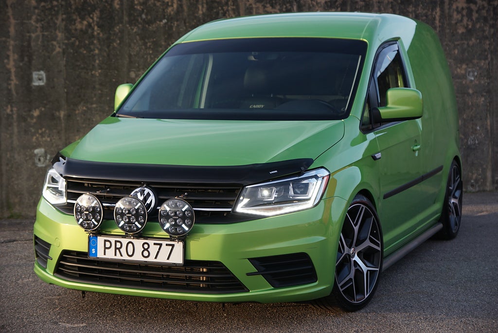 Volkswagen Caddy 2.0 TDI Viper Green|BSR 180hk|Bilstein B16|19”|UNIK|