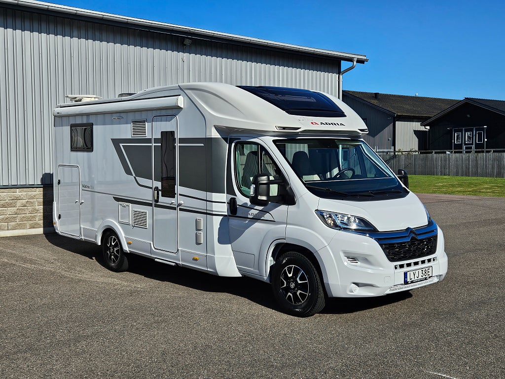 Adria Matrix 650 SL AC-bodel / Kamera / Truma 6E / Golvvärme / Facelif