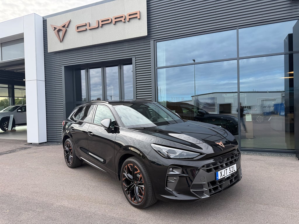 Cupra Terramar e-Hybrid 