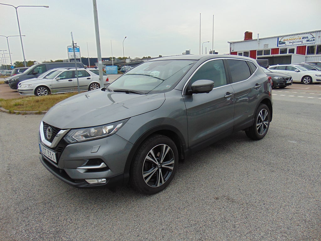 Nissan Qashqai 1.2 DIG-T XTRONIC-CVT N-Connecta Euro 6