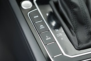 Kombi Volkswagen Passat 21 av 26