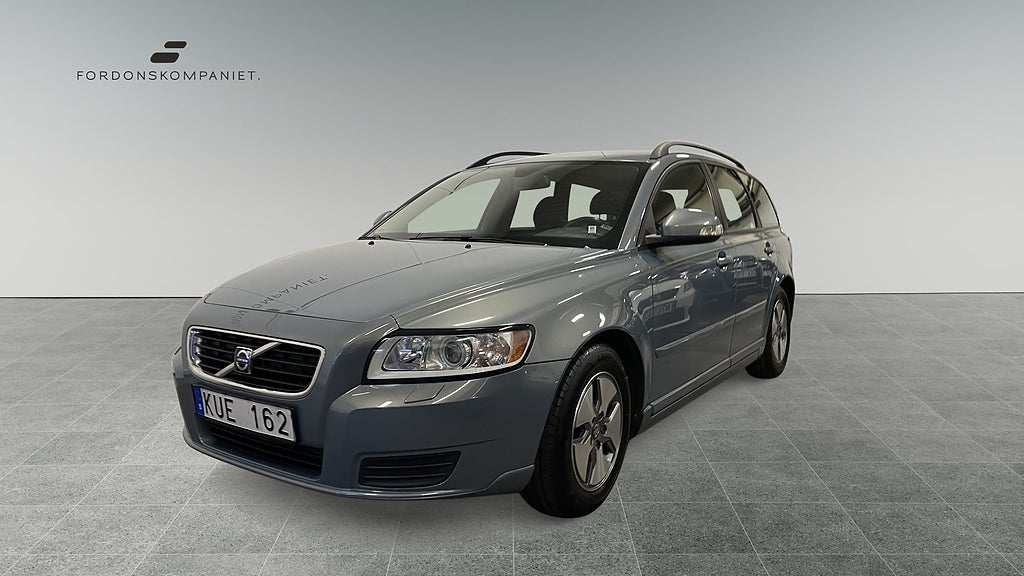 Volvo V50 D2 Manuell Euro 5 Nybesiktad