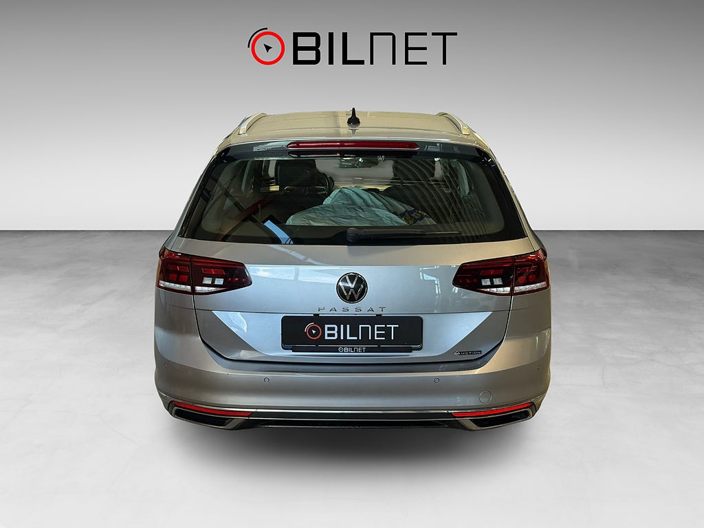 Volkswagen Passat SC 2.0 TDI 4M *3,99%* Värmare Drag Navi LED Kamera