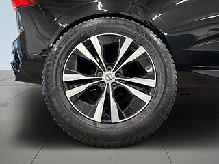 Volvo XC60 Recharge T8 AWD R-Design S&V-hjul/Carplay/MOMS/Pano