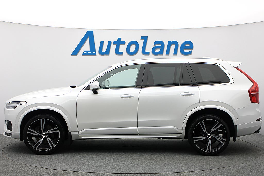 Volvo XC90 T5 AWD R-Design, B&W, Pano, 7-sits, HUD, 22" 250hk