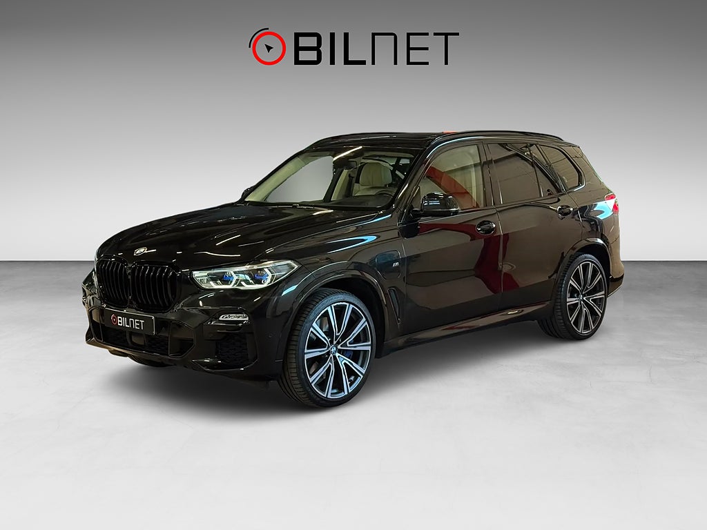 BMW X5 xDrive45e M Sport / Pano B&W Laser HUD Värmare SeSpes