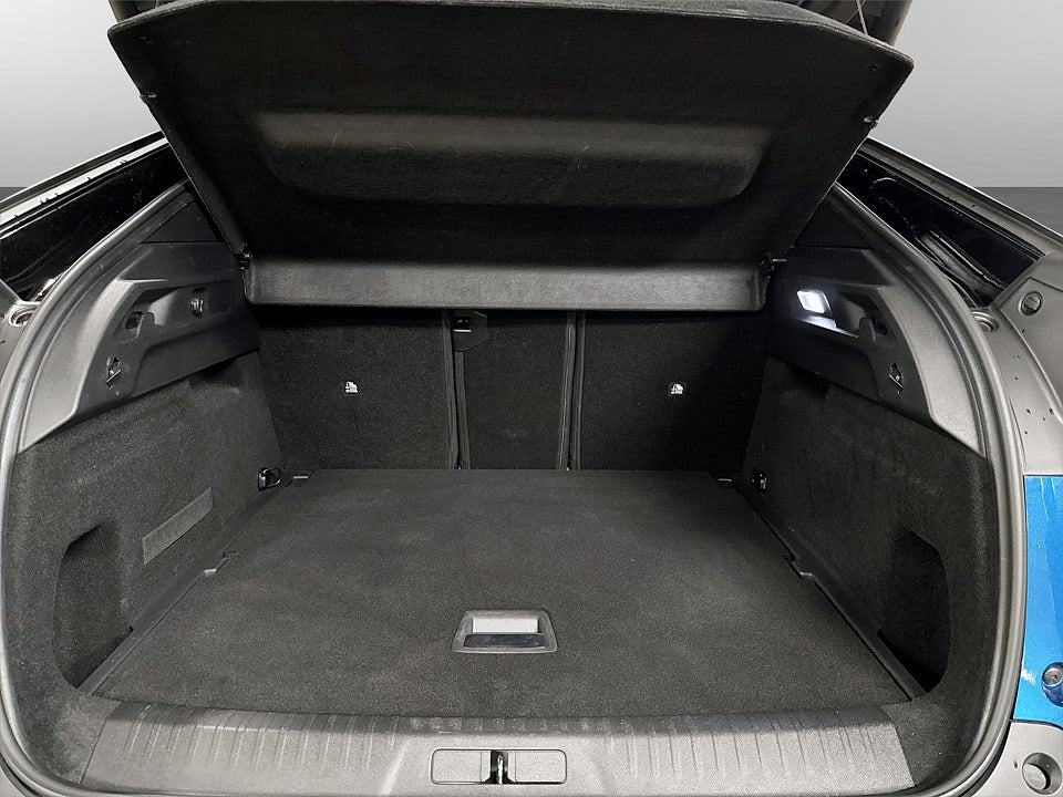 Bild på Peugeot 3008 GT Hybrid 145hk Aut B-KAMERA CARPLAY