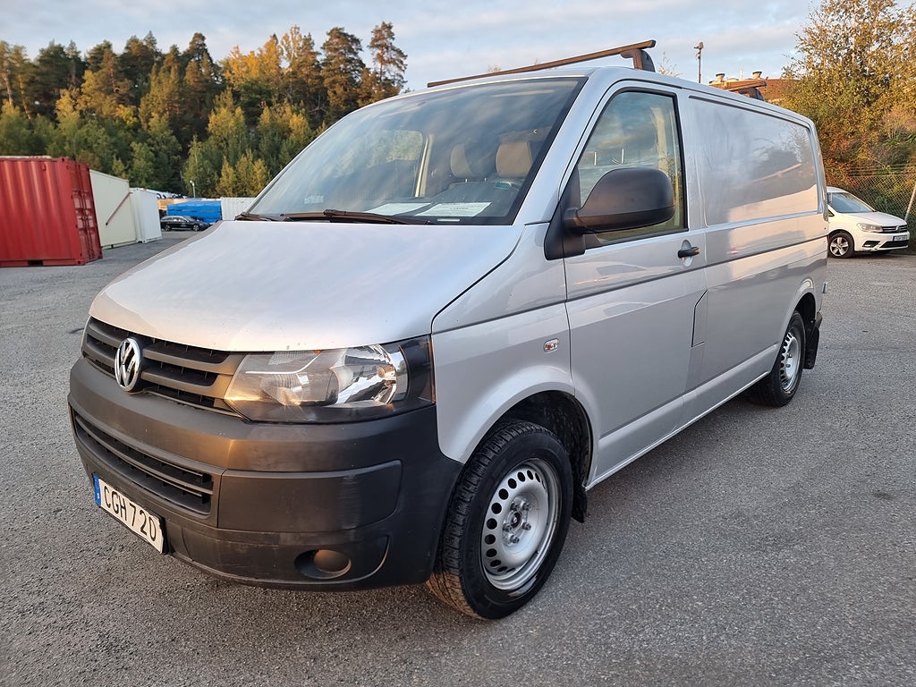 Volkswagen Transporter T30 2.0 TDI Comfort 102hk Ny besiktigad