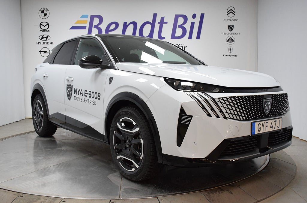 Peugeot E-3008 GT Winter EDT ink vinterhjul 523km räckvidd