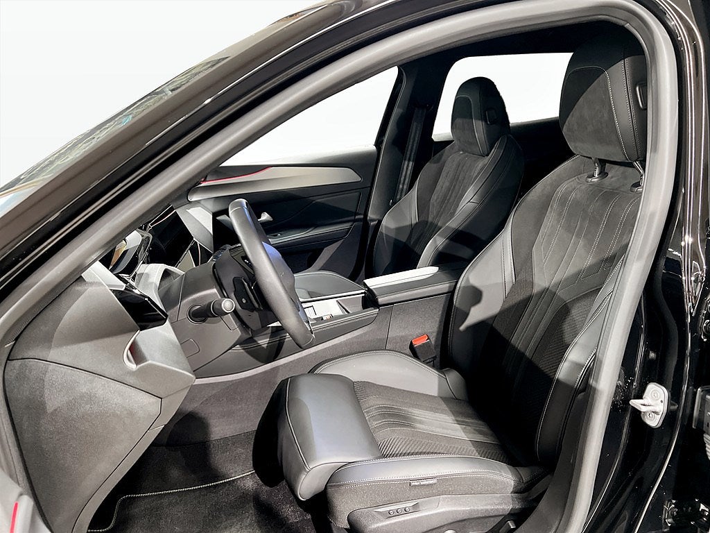 Bild på Peugeot 408 GT PureTech 130hk Aut - DEMO