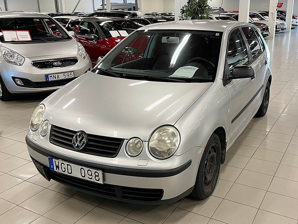 Volkswagen Polo 1,4/75 Trögt att få i femans växel