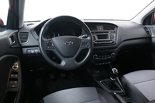 Halvkombi Hyundai i20 11 av 21