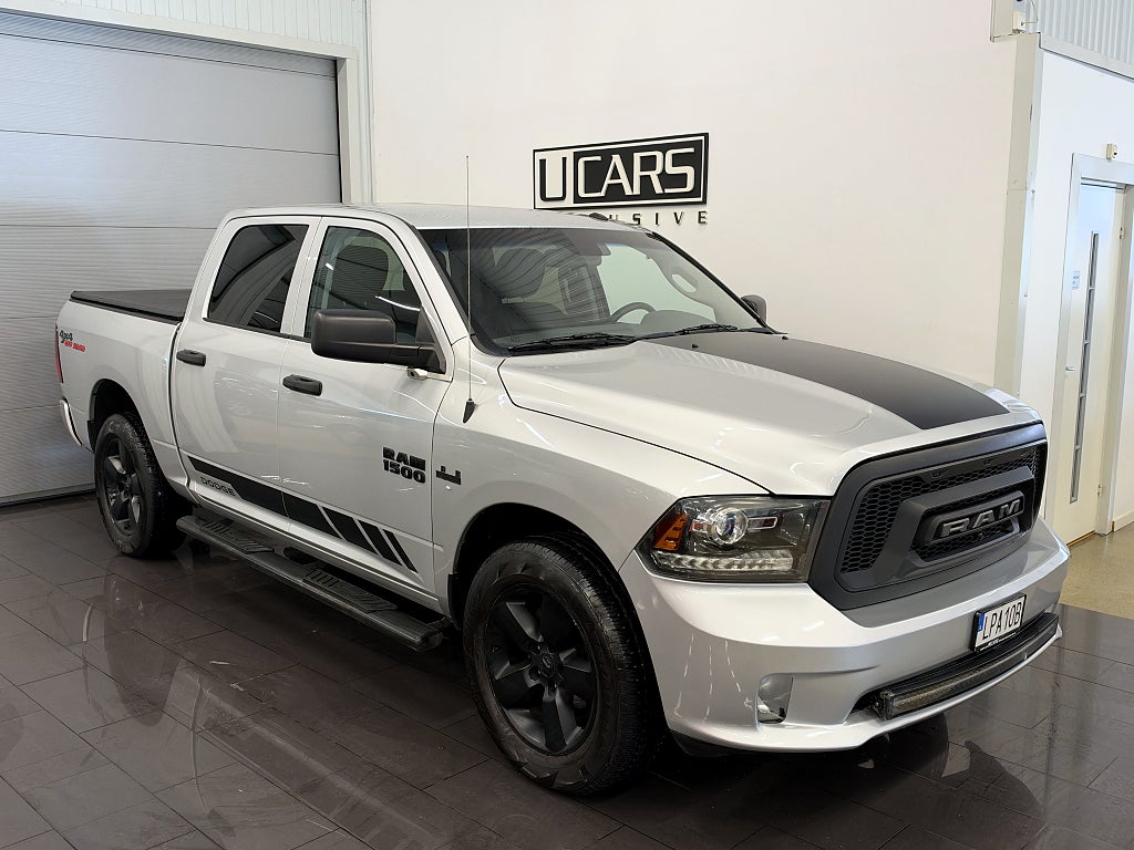 RAM 1500 5.7 V8 HEMI 4x4 TorqueFlite ST OFF ROAD