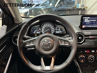 Halvkombi Mazda 2 12 av 15