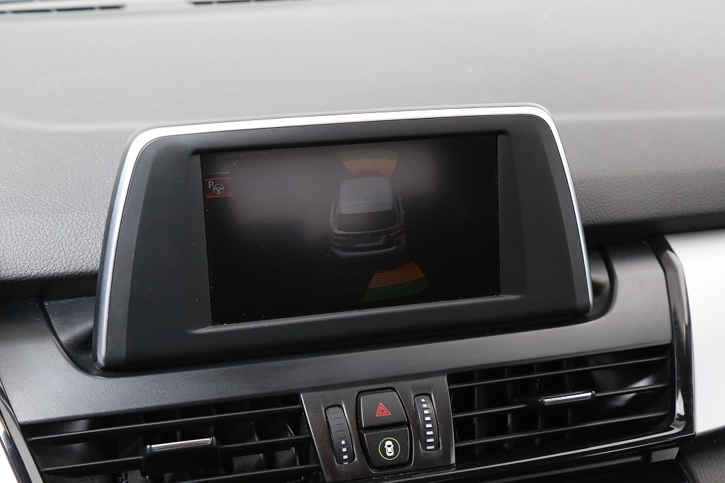 BMW 218 d Active Tourer Advantage Aut P-sensorer