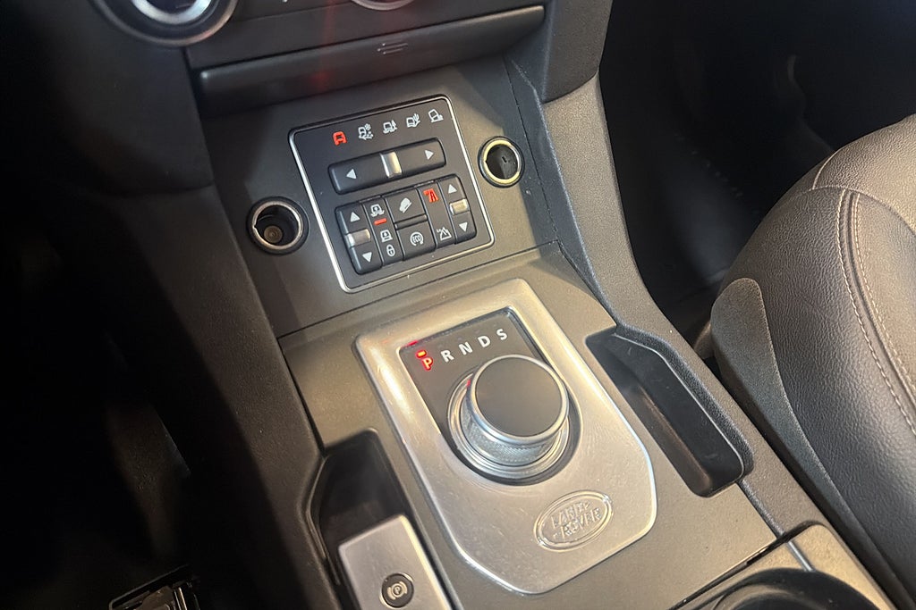 Land Rover Discovery 2015