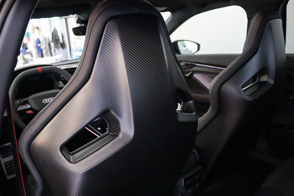 Audi RS3 Sedan RS-Skalstolar Kolfiber Pano Sonos HuD